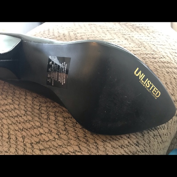 Kenneth Cole Unlisted Collection - Picture 5 of 6